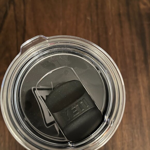 YETI 20 oz Rambler Tumbler - Picture 3 of 5